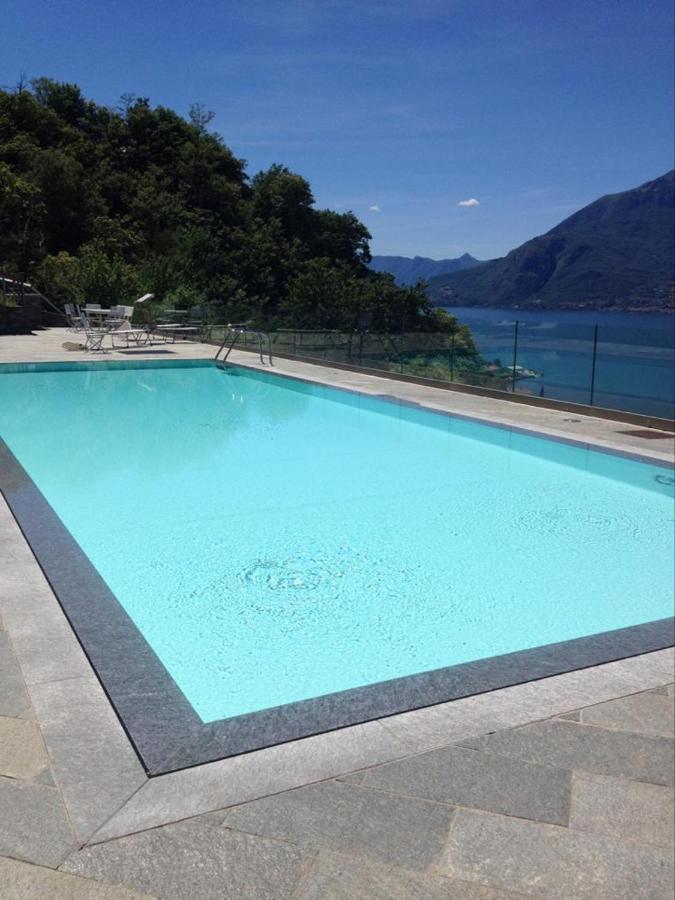 Paradiso Del Lago Bellano Bagian luar foto