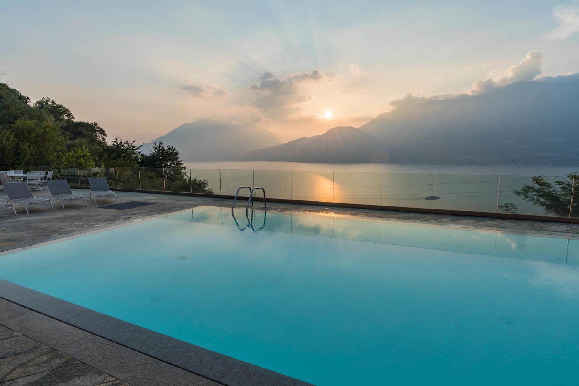 Paradiso Del Lago Bellano Bagian luar foto